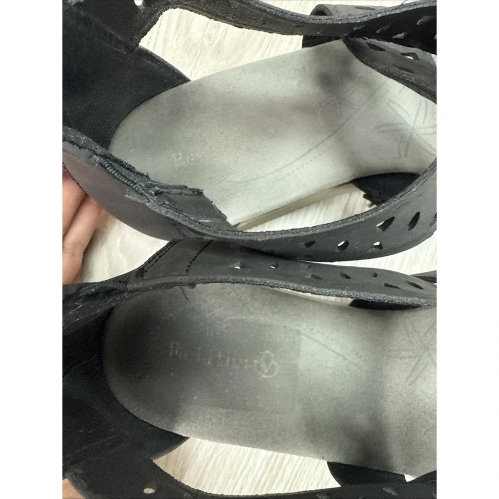 Baretraps Womens Black Cutout Wrap Crisscross Comfort Heel Zip Flat Sandals 7.5